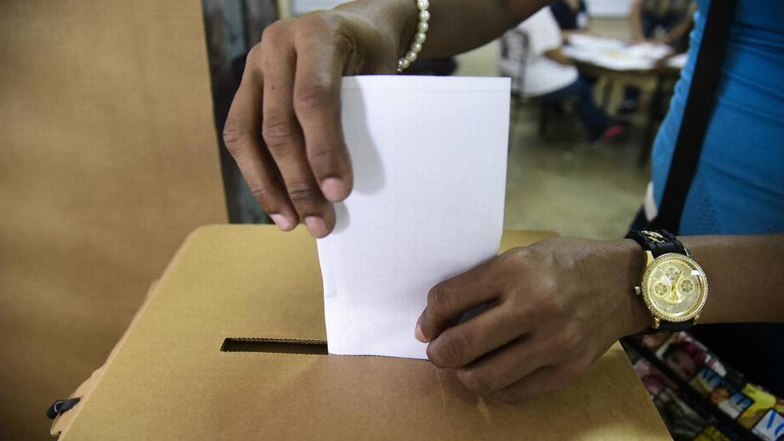 Clinton Wins Puerto Rico’s Democratic Presidential Primary | Miami Herald